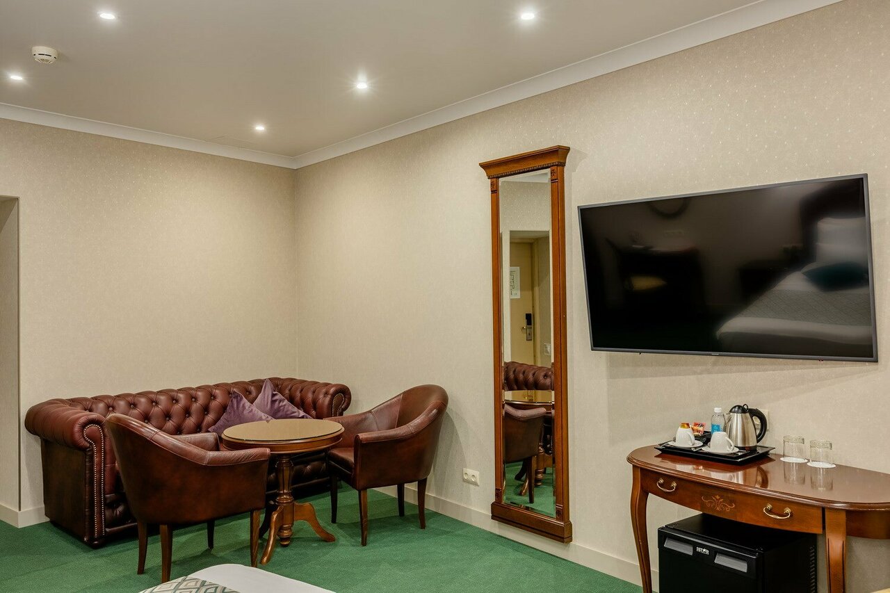 Гостиница Невский берег 93 Санкт-Петербург