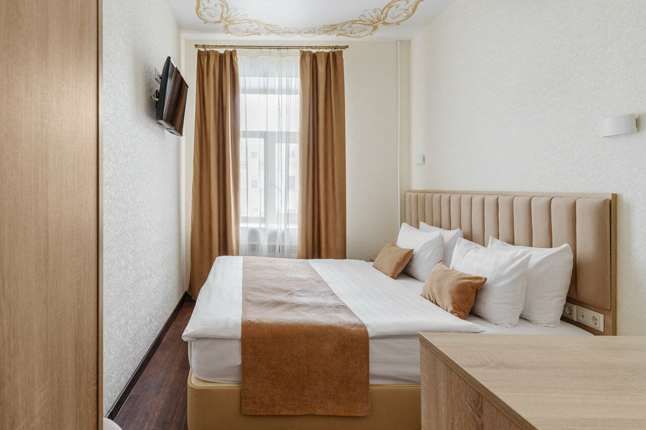 Гостиница Невский берег 93 Санкт-Петербург