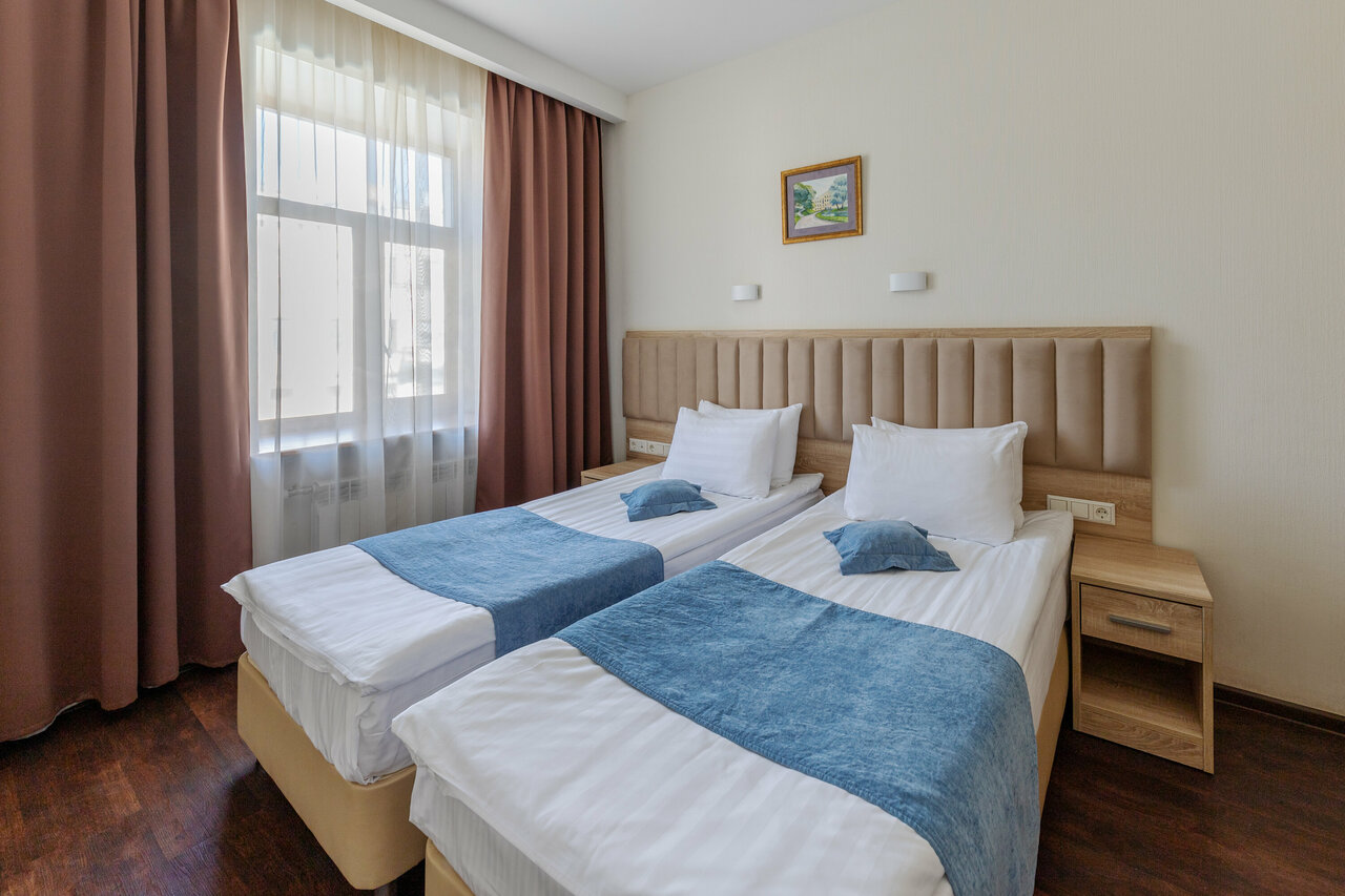 Гостиница Невский берег 93 Санкт-Петербург