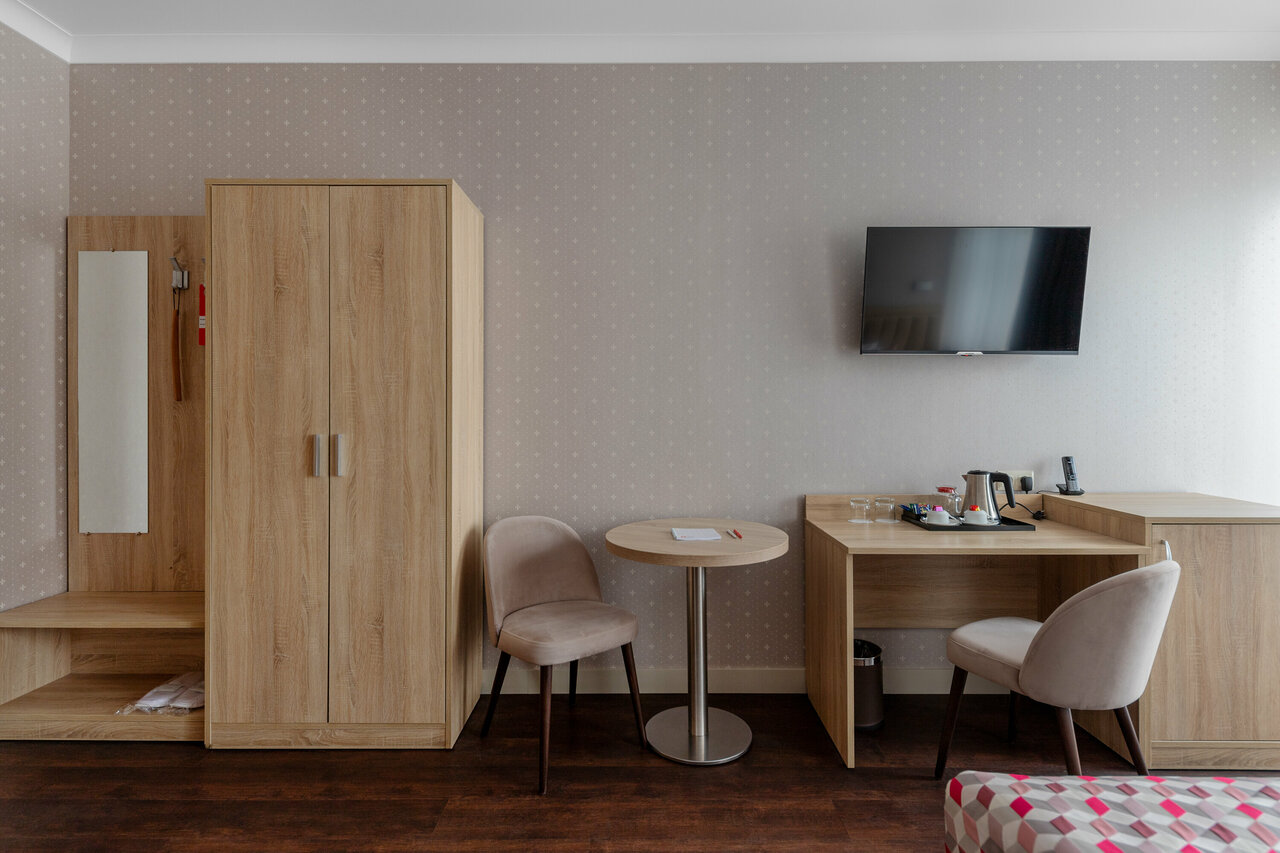 Гостиница Невский берег 93 Санкт-Петербург