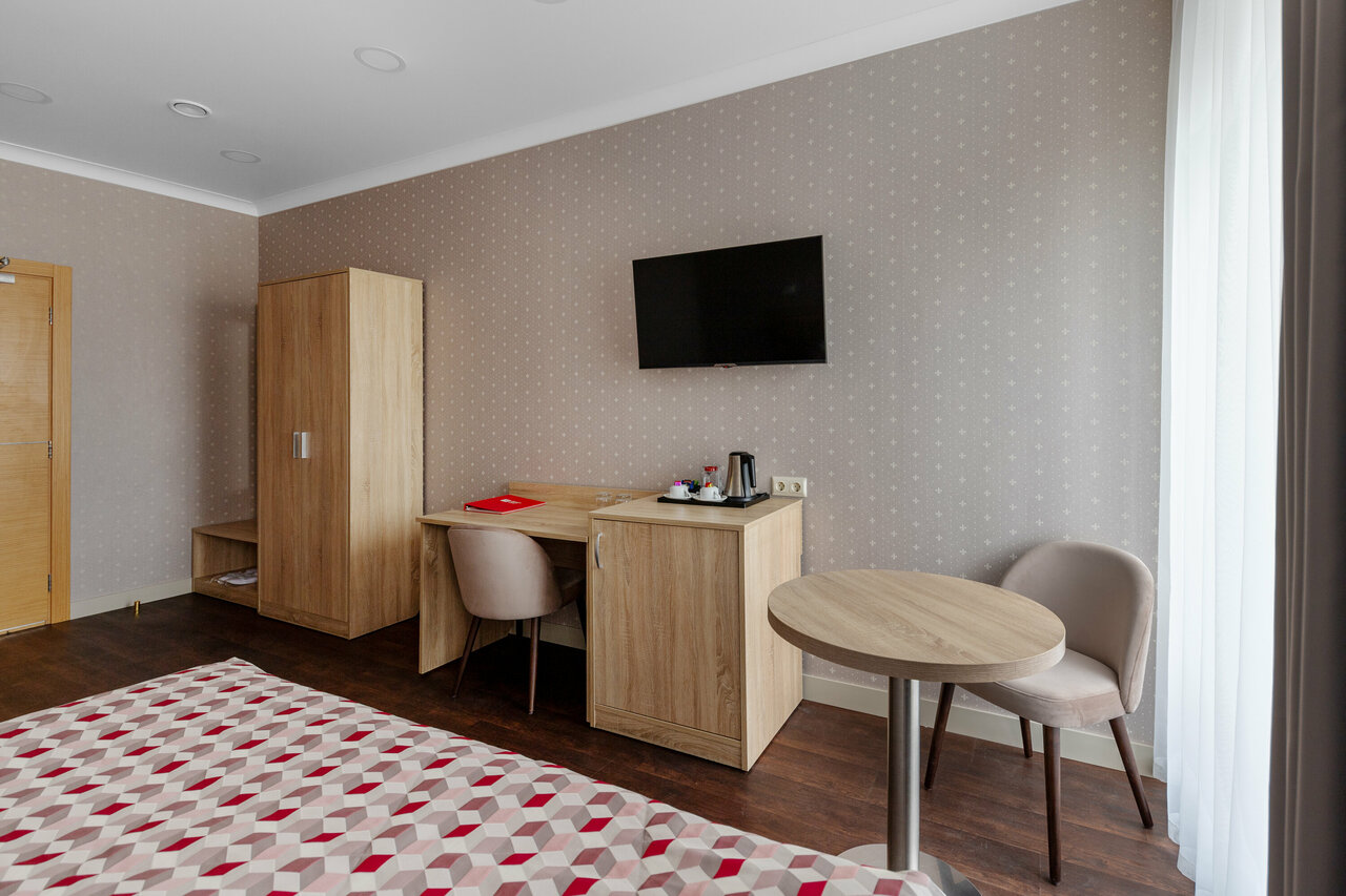 Гостиница Невский берег 93 Санкт-Петербург