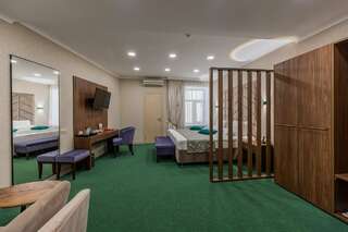 Гостиница Невский берег 93 Санкт-Петербург Люкс с сауной-2